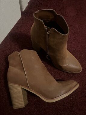 MIA Tan Suede Block Heel Ankle Booties